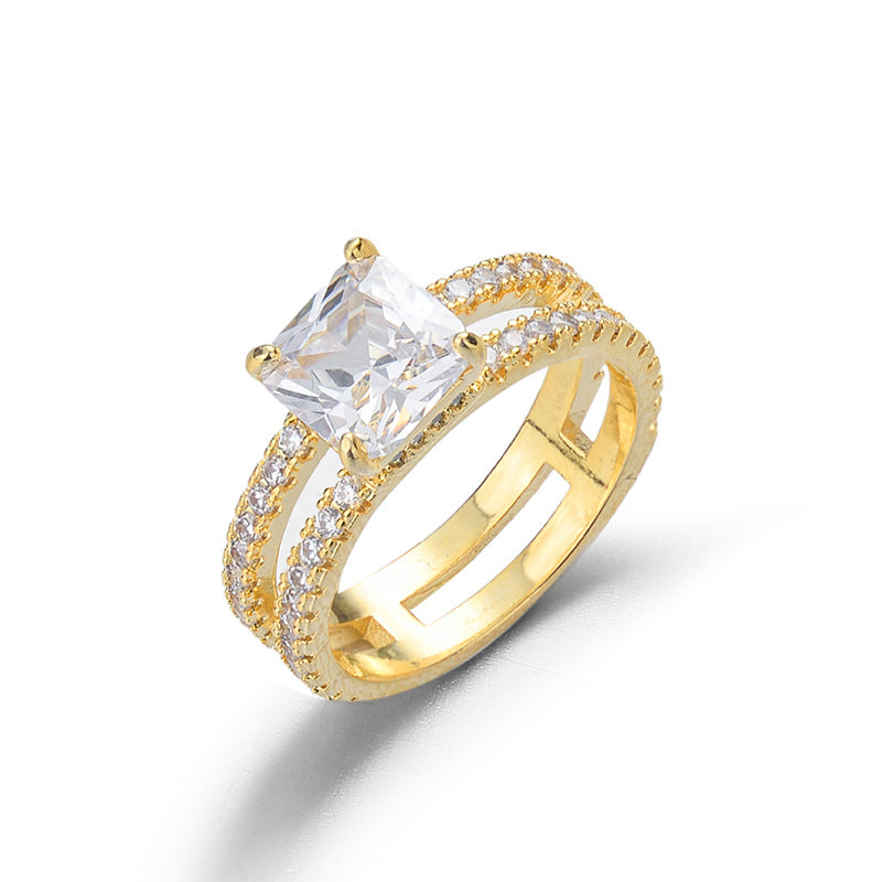 Anillos de cobre con tachuelas de diamantes chapados en oro al por mayor